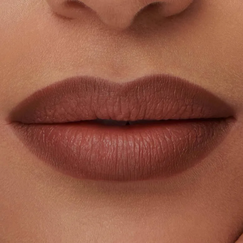 SCULPT AND SHADE LIP PENCIL
