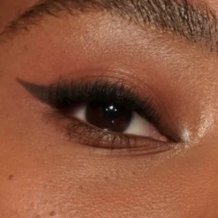 SEAMLESS GLIDE EYE PENCIL