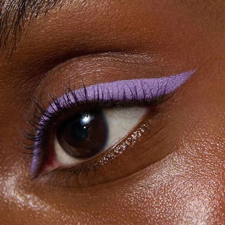 SEAMLESS GLIDE EYE PENCIL