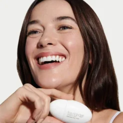 SEAMLESS SKIN ENHANCING TINT