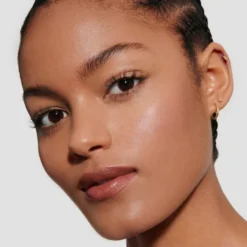 SEAMLESS SKIN ENHANCING TINT