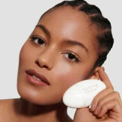 SEAMLESS SKIN ENHANCING TINT