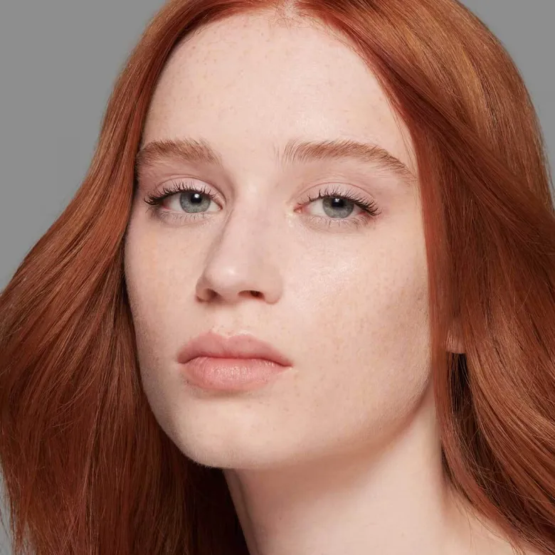 SEAMLESS SKIN FOUNDATION