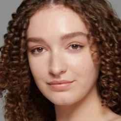 SEAMLESS SKIN FOUNDATION