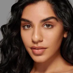 SEAMLESS SKIN FOUNDATION