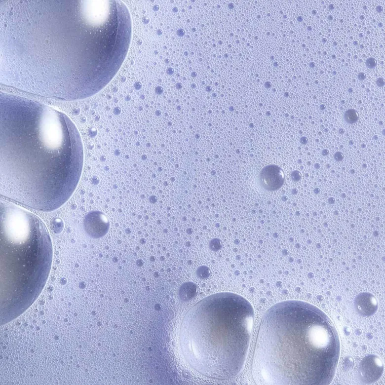 Shade Variation Shampoo with Florentina Iris