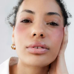 Skin Glow Radiant Powder Flush