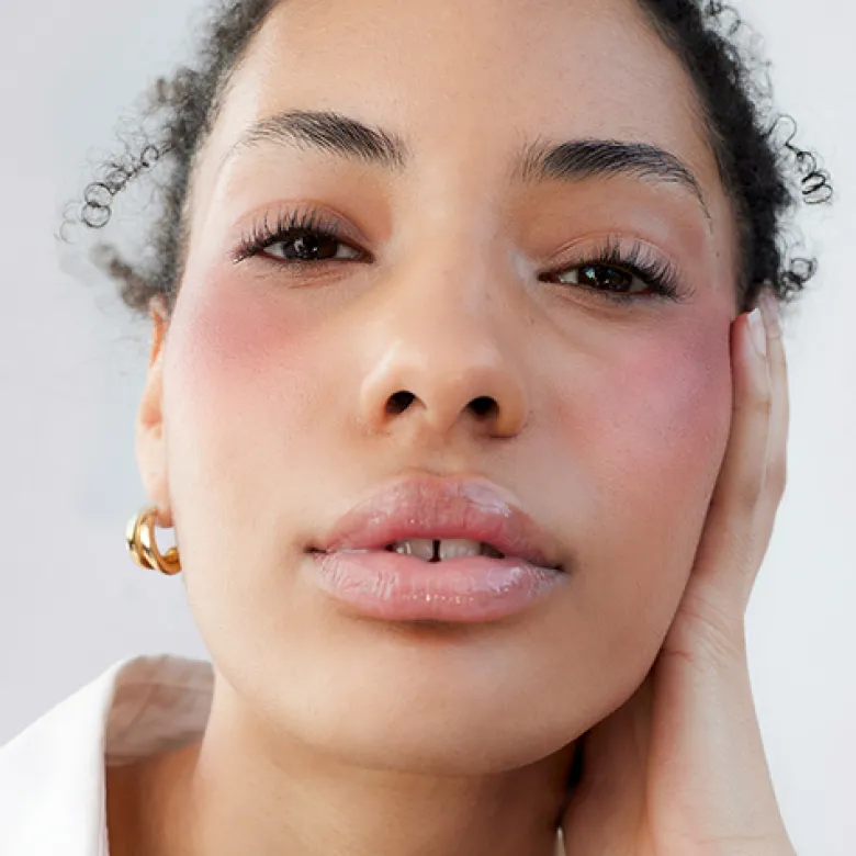 Skin Glow Radiant Powder Flush
