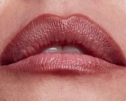 SMUDGE & CONTOUR LIP PENCIL