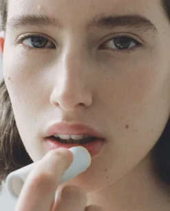 SOOTHING LIP BALM