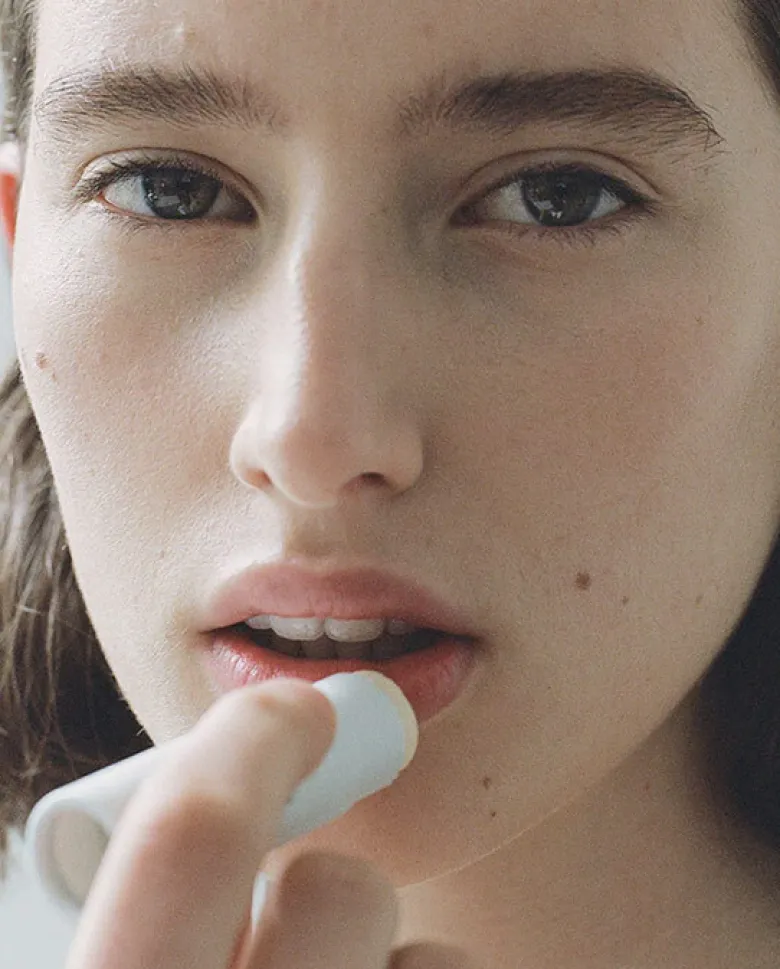 SOOTHING LIP BALM