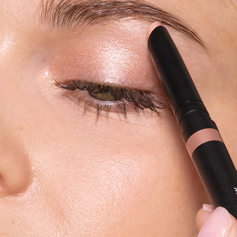 Spotlight on Brows