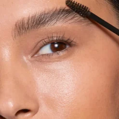 Spotlight on Brows