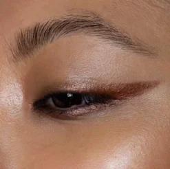 Straight Line Kohl Eye Pencil