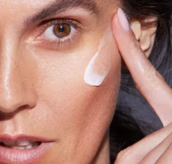 The Absolute Active Replenishing Moisturizer