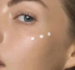The Absolute Restoring Eye Cream