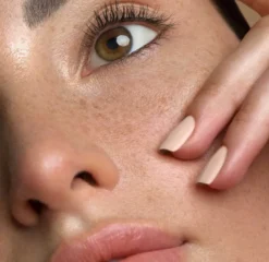 The Brilliant Vibrant Eye Infusion