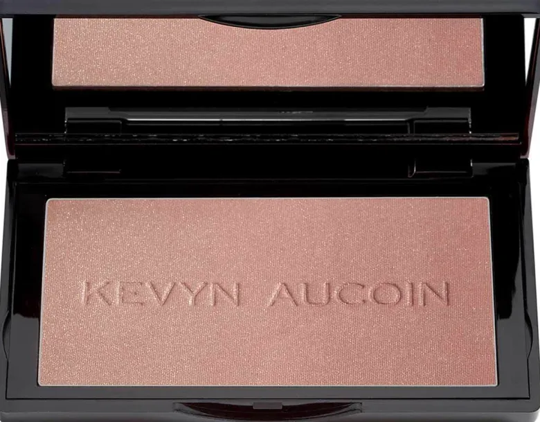 The Neo-Bronzer