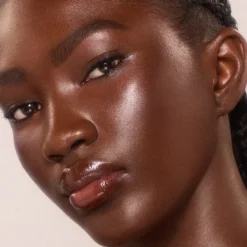 UNREAL SKIN SHEER GLOW TINT