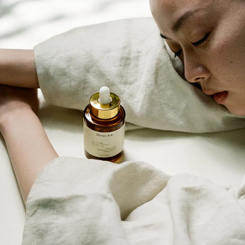 Vegan Ginseng HPR Retinoid + Bakuchiol Nutrient Face Oil