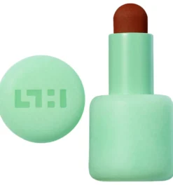 VELVET BLUR Matte Lipstick Balm