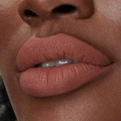VELVETEEN LIQUID LIP COLOUR