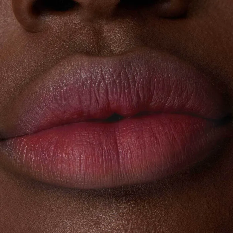 VELVETEEN LIQUID LIP COLOUR