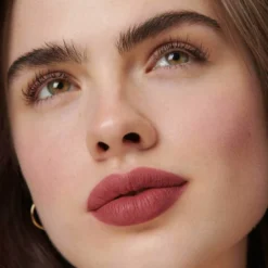VELVETEEN LIQUID LIP COLOUR