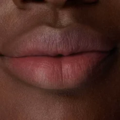VELVETEEN LIQUID LIP COLOUR