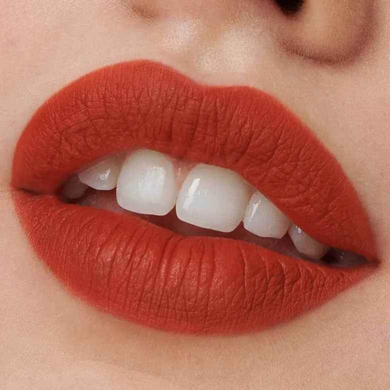 VELVETEEN LIQUID LIP COLOUR