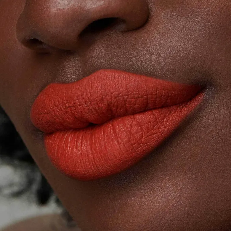 VELVETEEN LIQUID LIP COLOUR
