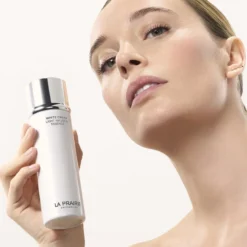 White Caviar Light Infusion Essence
