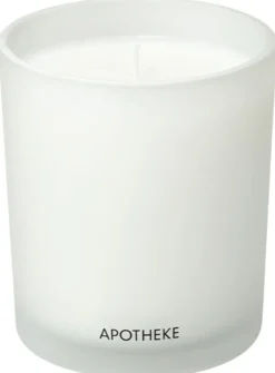 White Vetiver Classic Scented Candle